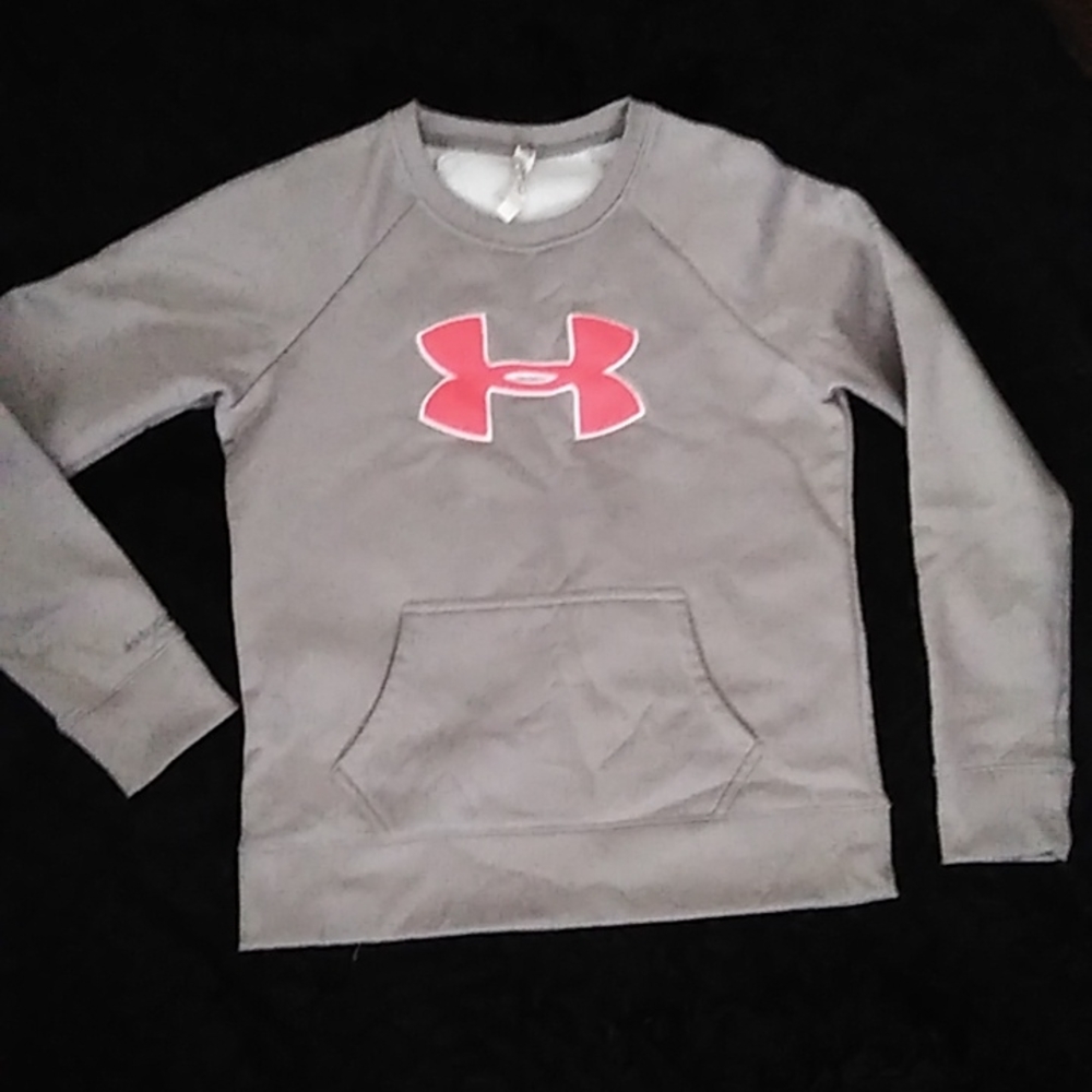 Gray sweater